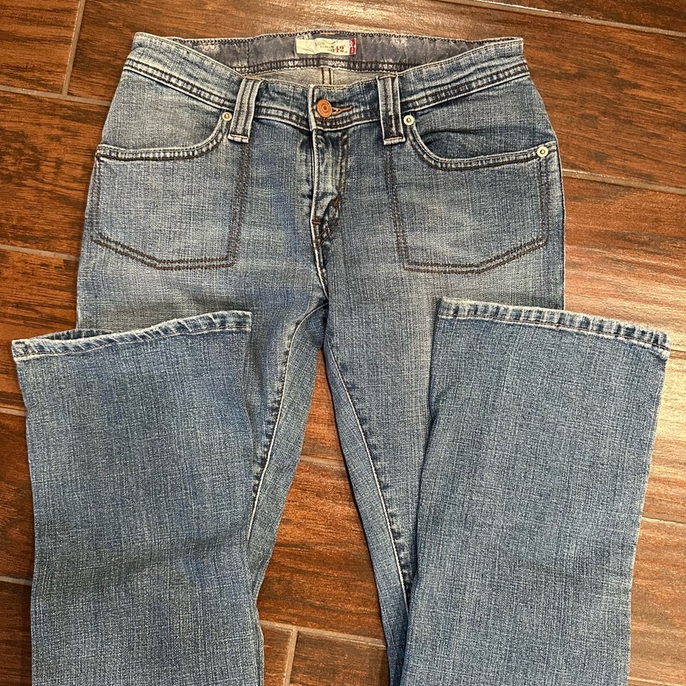 Levi's Blue Low Flare 542 Women’s Blue Jeans, Size 4 Medium
